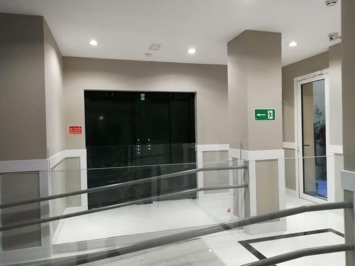 New Point Opera Aparthotel Мадрид Екстериор снимка